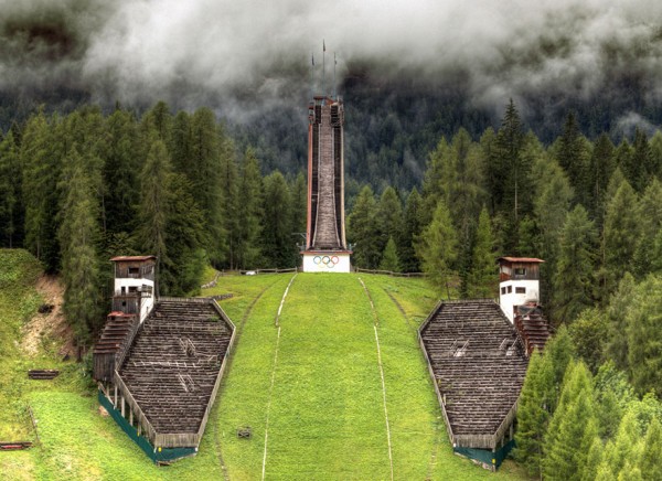 Atlama Kulesi, Cortina D’ampezzo, İtalya, 1956 Kış Olimpiyatları