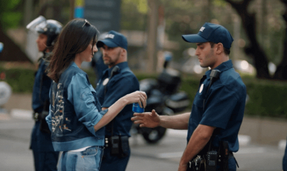 Kendall Jenner’lı Pepsi reklamı yayından kaldırıldı