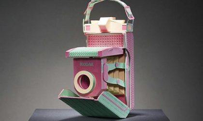 Renkli kağıtlardan vintage film kameraları