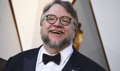 Guillermo del Toro Netflix için korku serisi çekiyor